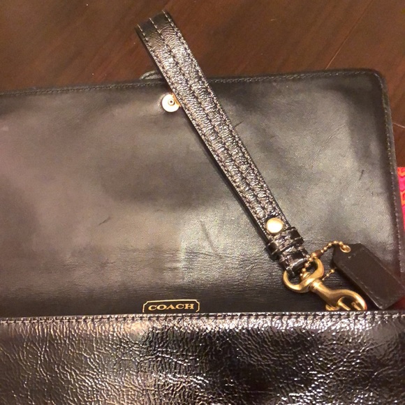 Coach wristlet with gold buckle. - Picture 3 of 4